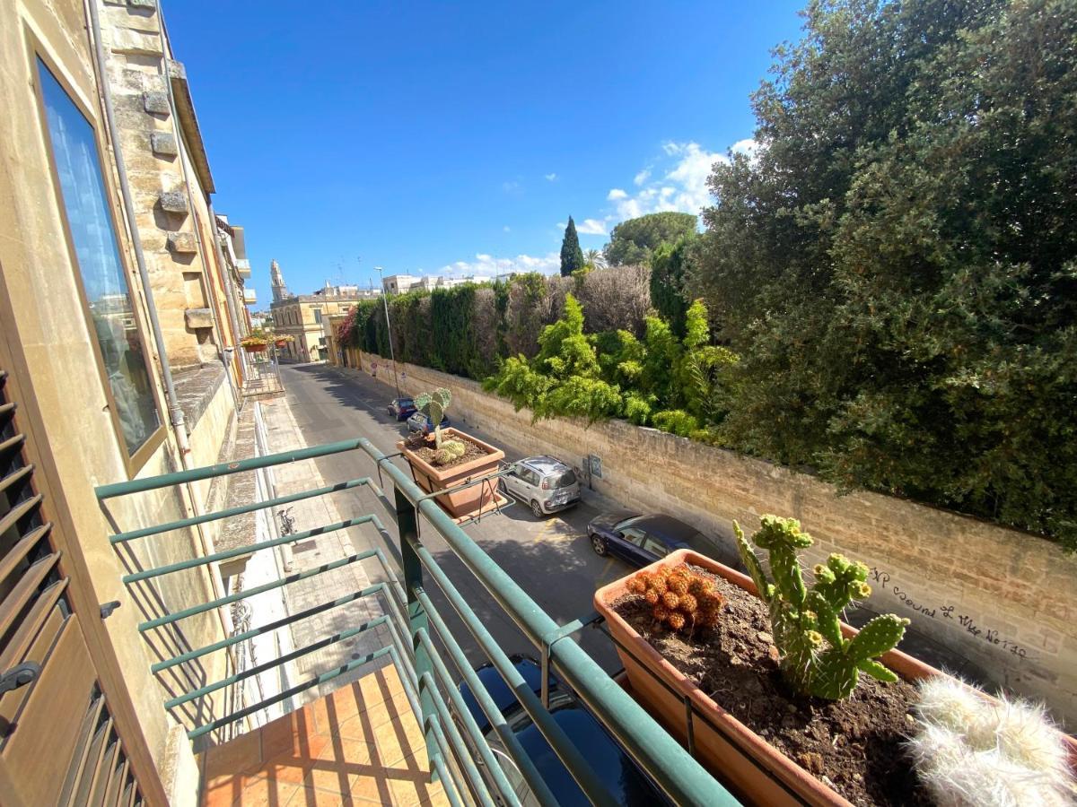 Casa Chiara, Roof Terrace, 100M To The Historical Center Apartman Lecce Kültér fotó